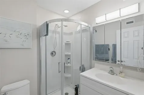 3783 Pompano St Petersburg FL 33705