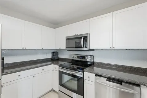 3783 Pompano St Petersburg FL 33705