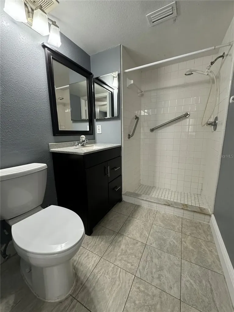 13815 Timberland Drive Orlando FL 32824
