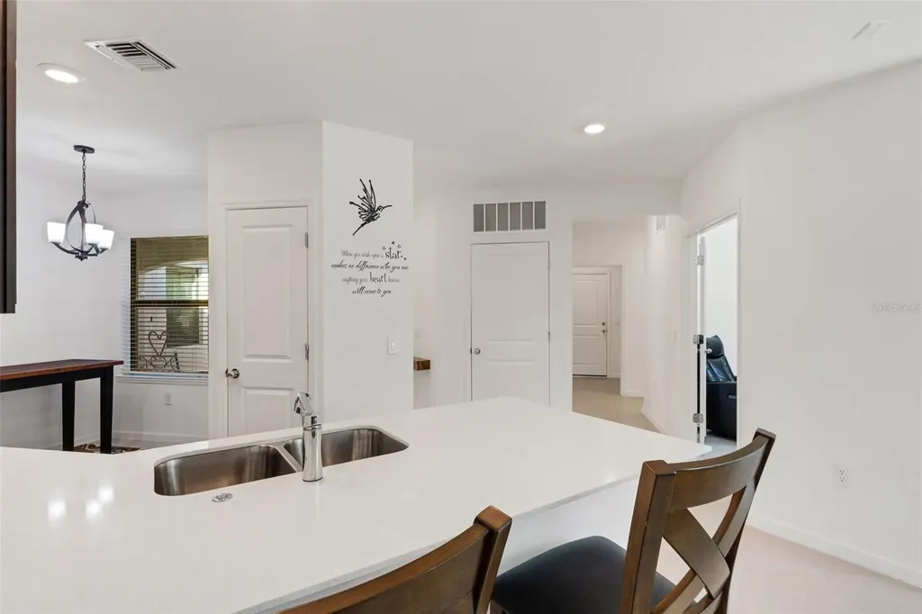 6471 Silverstar Drive Sarasota FL 34240