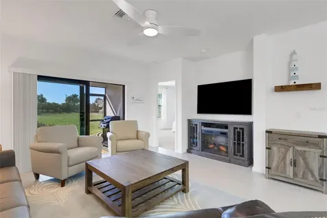6471 Silverstar Drive Sarasota FL 34240