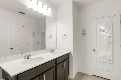 6471 Silverstar Drive Sarasota FL 34240