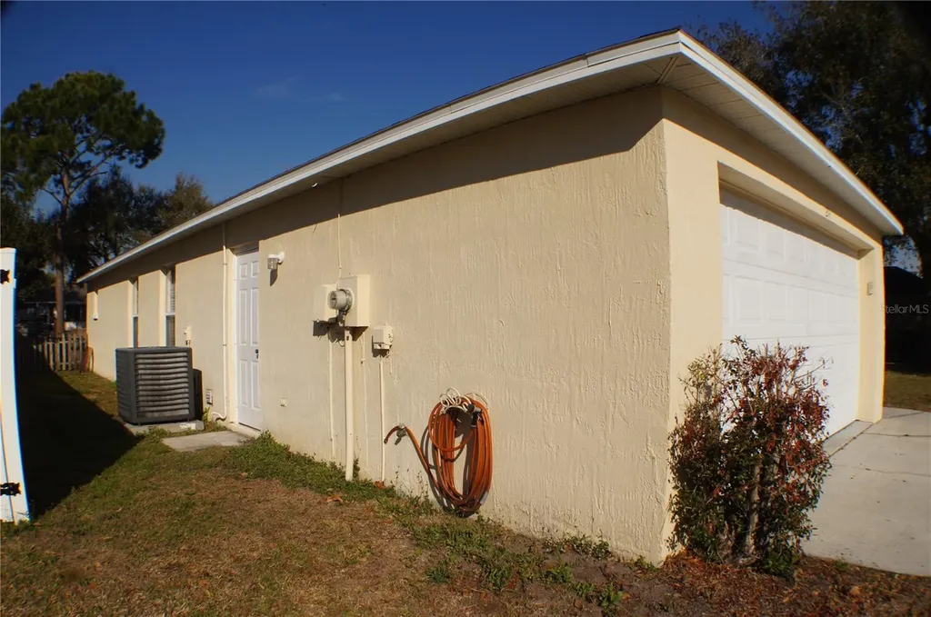 214 Eagle Point Loop Auburndale FL 33823