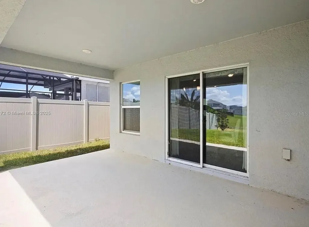 9100 Oscraft Drive Davenport FL 33896