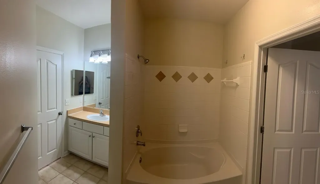 12861 Madison Pointe Circle Orlando FL 32821