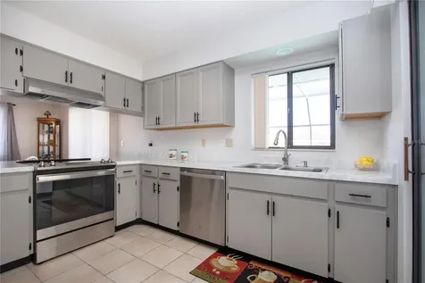 1853 Wolf Laurel Drive Sun City Center FL 33573