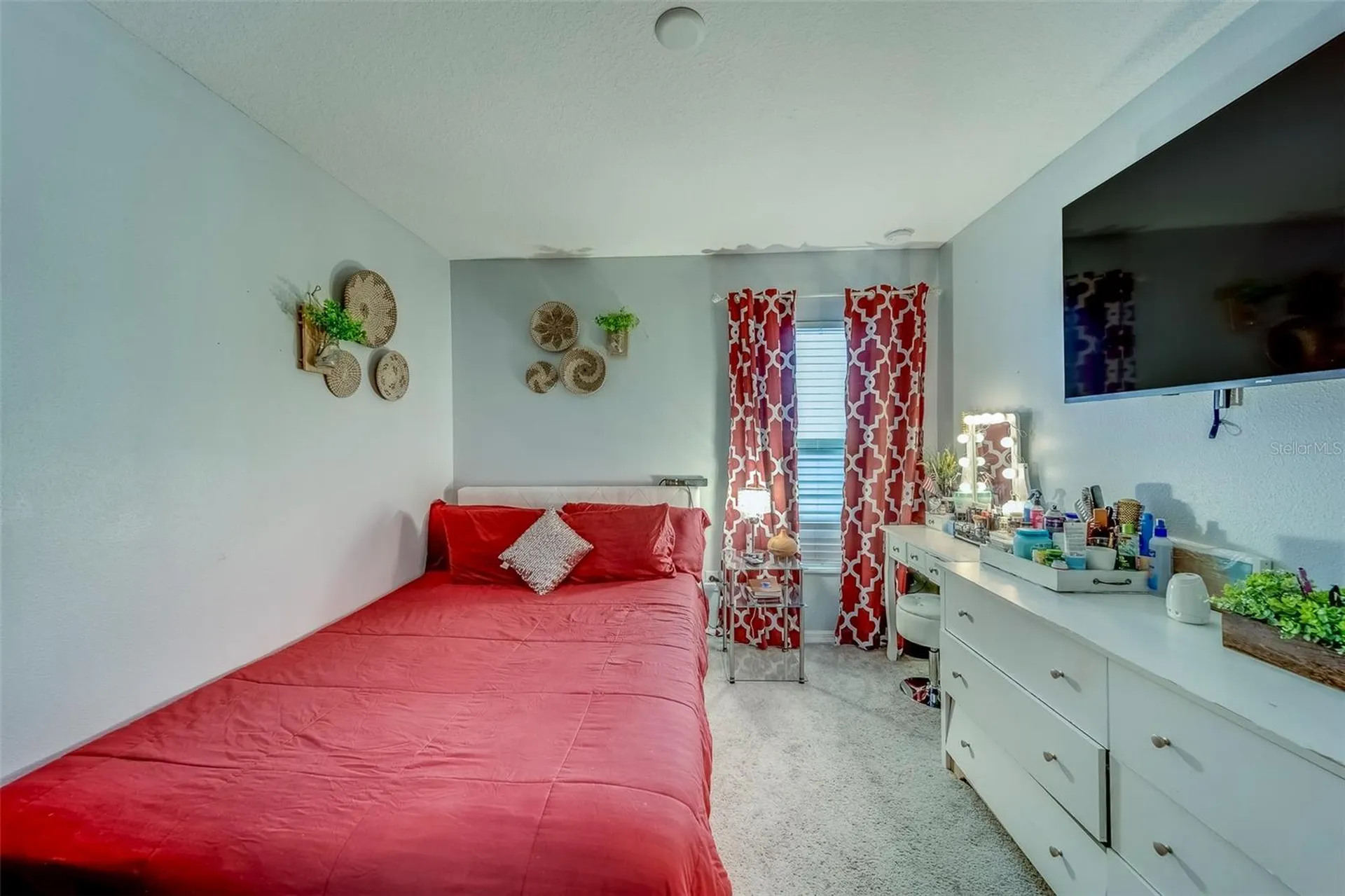 10222 Cool Waterlily Avenue Riverview FL 33578