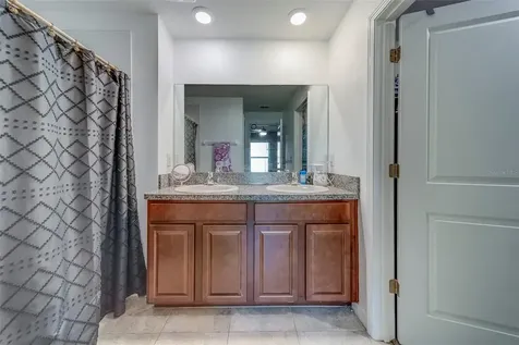 10222 Cool Waterlily Avenue Riverview FL 33578