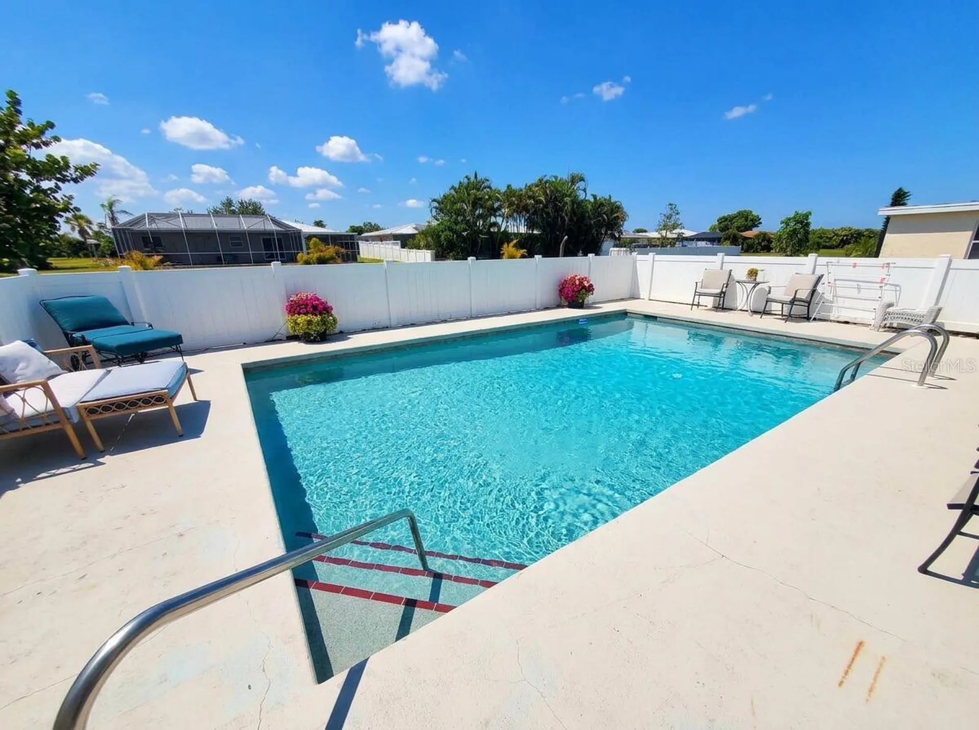 4 Golfview Road Rotonda West FL 33947