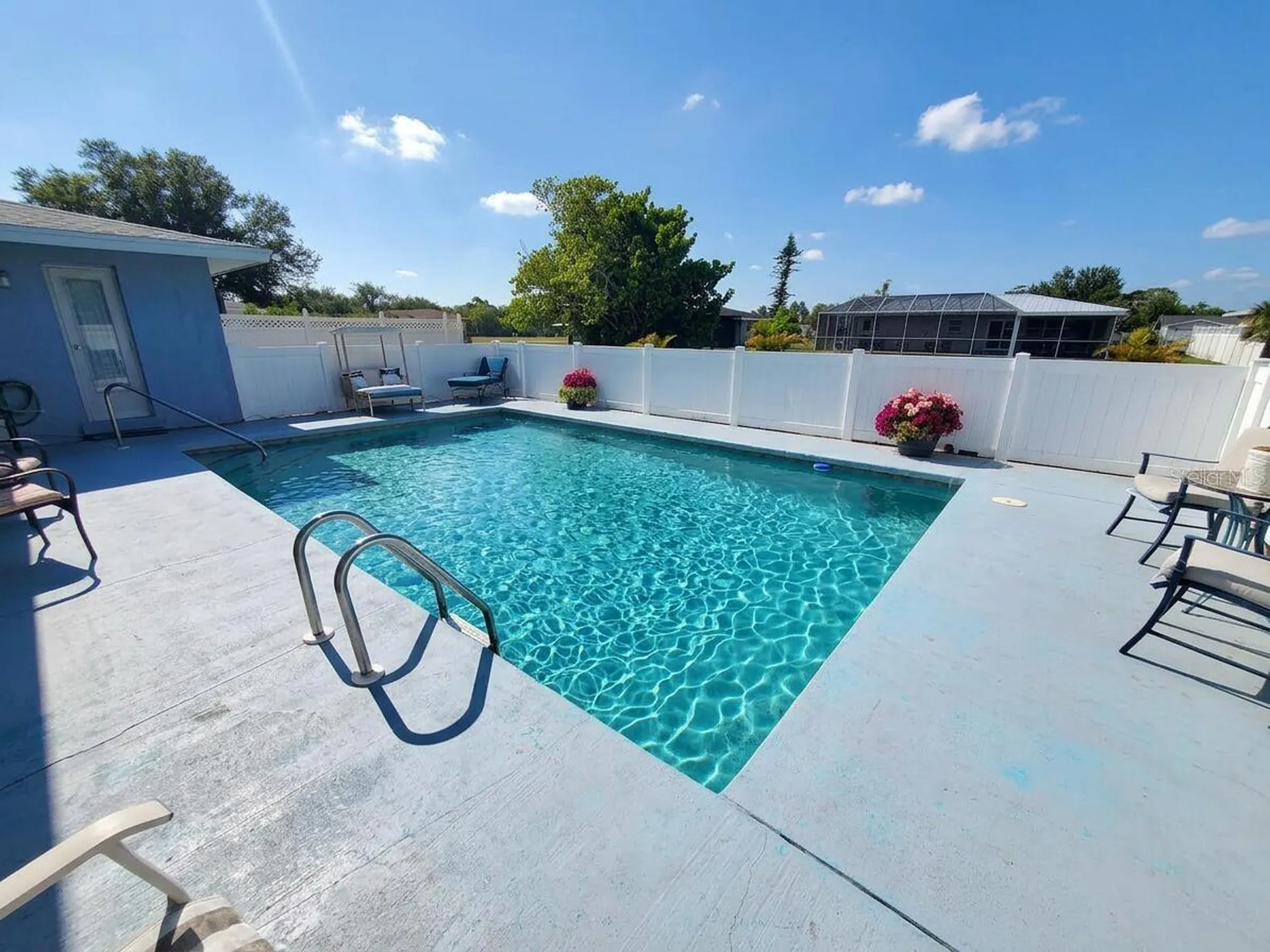 4 Golfview Road Rotonda West FL 33947