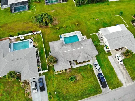 4 Golfview Road Rotonda West FL 33947