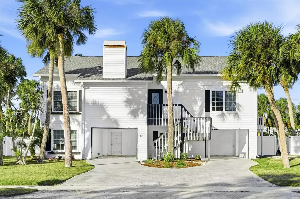 212 85th Street Holmes Beach FL 34217