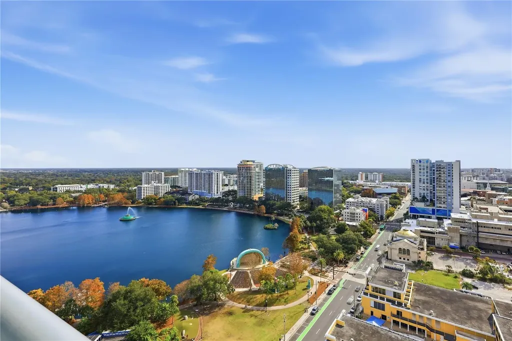150 E Robinson Street Orlando FL 32801