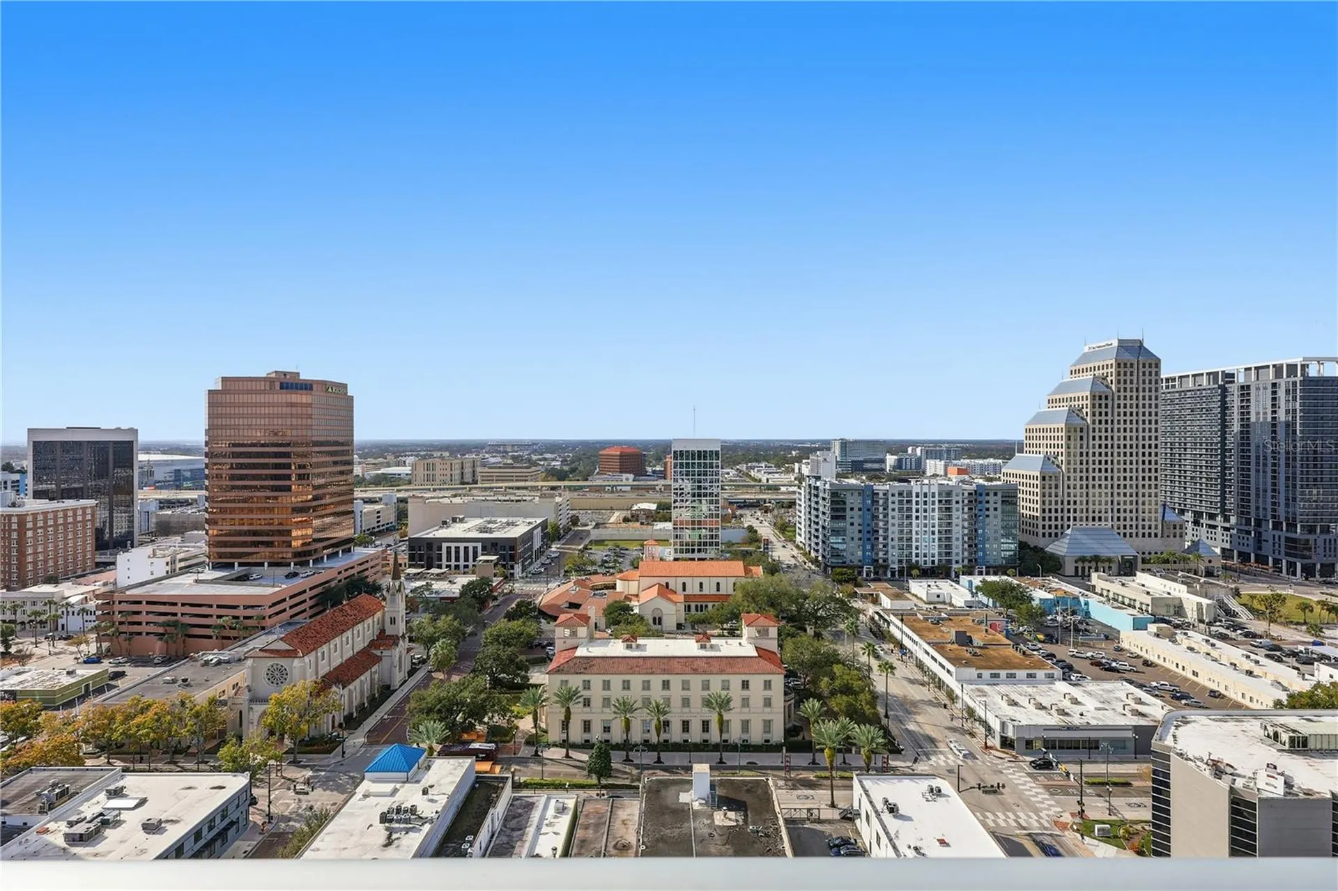 150 E Robinson Street Orlando FL 32801