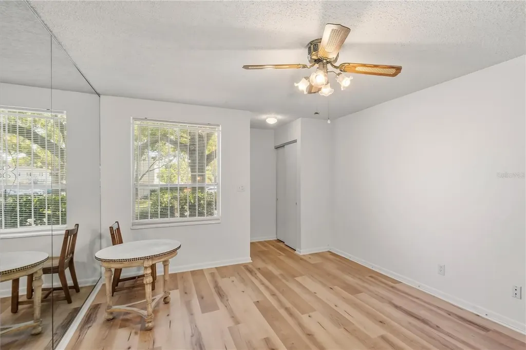 4521 W La Villa Lane Tampa FL 33611