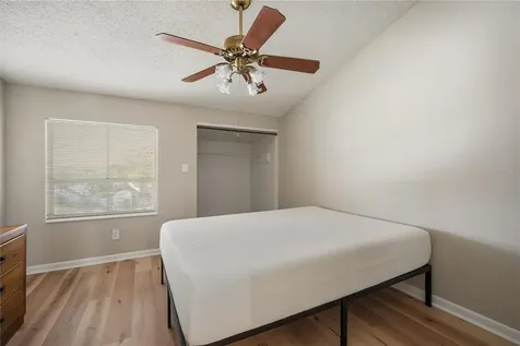 4521 W La Villa Lane Tampa FL 33611