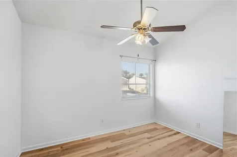 4521 W La Villa Lane Tampa FL 33611