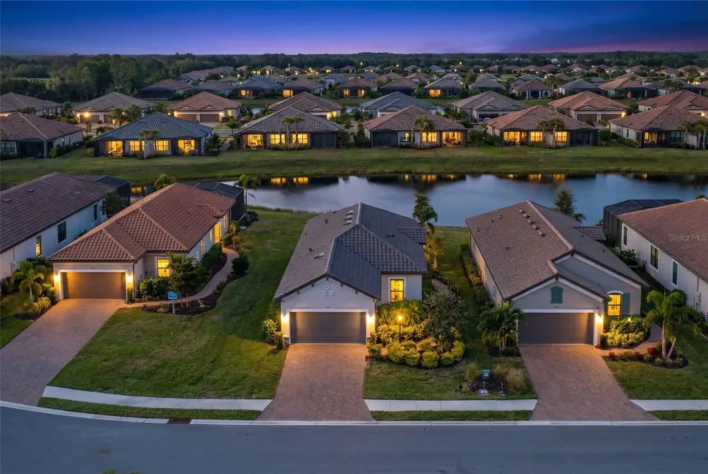 3021 Veneto Court Lakewood Ranch FL 34211