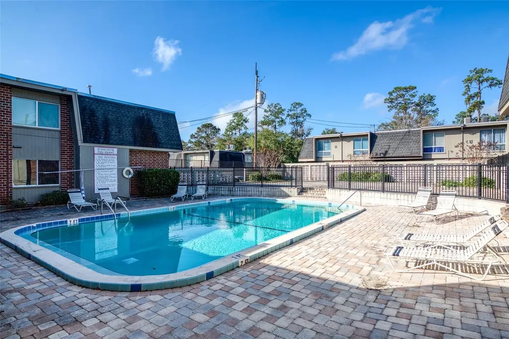 1700 SW 16th Court Gainesville FL 32608