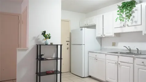 1700 SW 16th Court Gainesville FL 32608