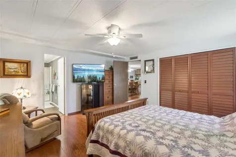 221 Pinewood Drive Eustis FL 32726