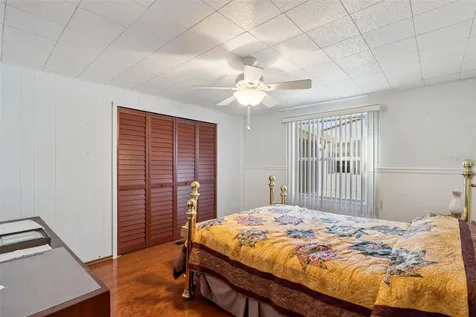 221 Pinewood Drive Eustis FL 32726