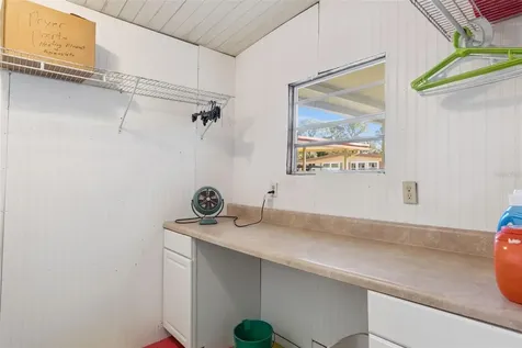 221 Pinewood Drive Eustis FL 32726