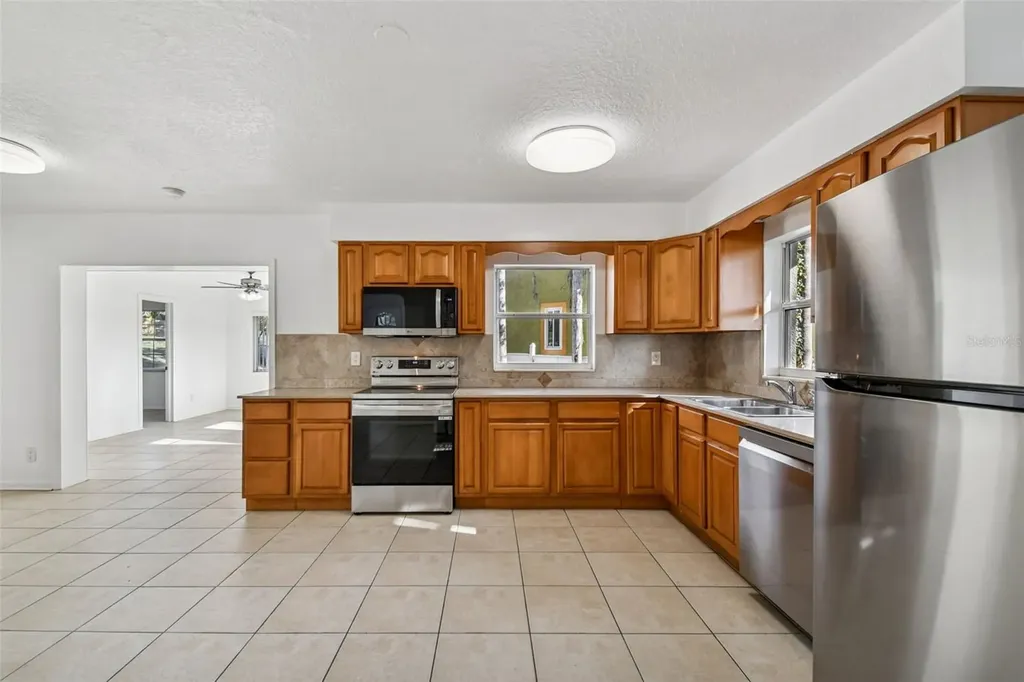 4601 River Hills Drive Tampa FL 33617