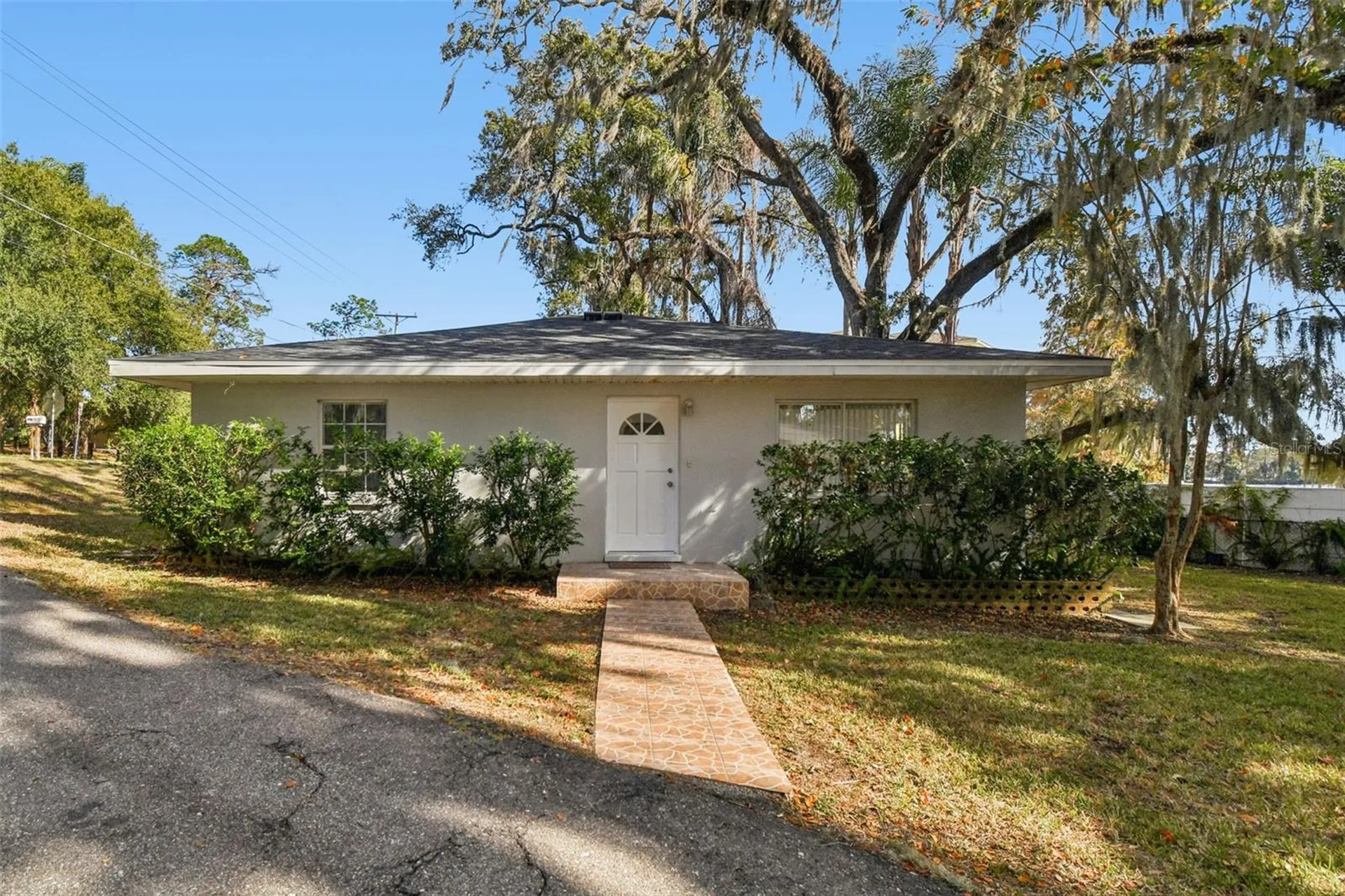 4601 River Hills Drive Tampa FL 33617