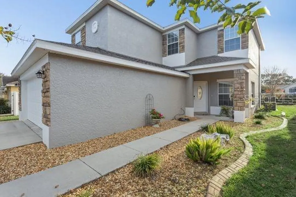 5107 NE 122nd Boulevard Oxford FL 34484