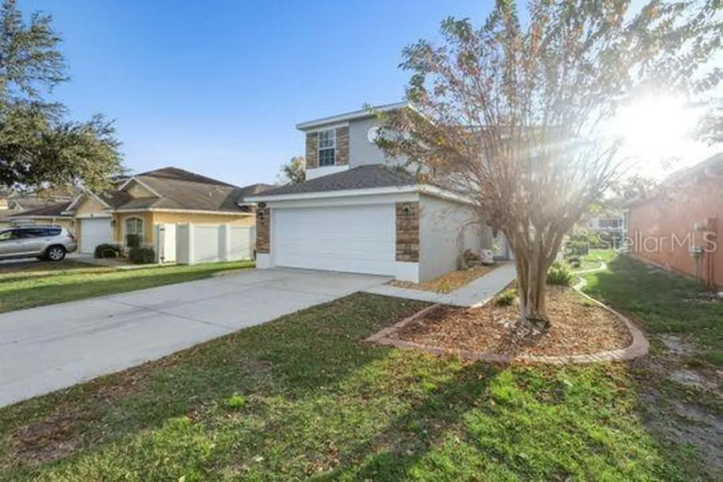 5107 NE 122nd Boulevard Oxford FL 34484