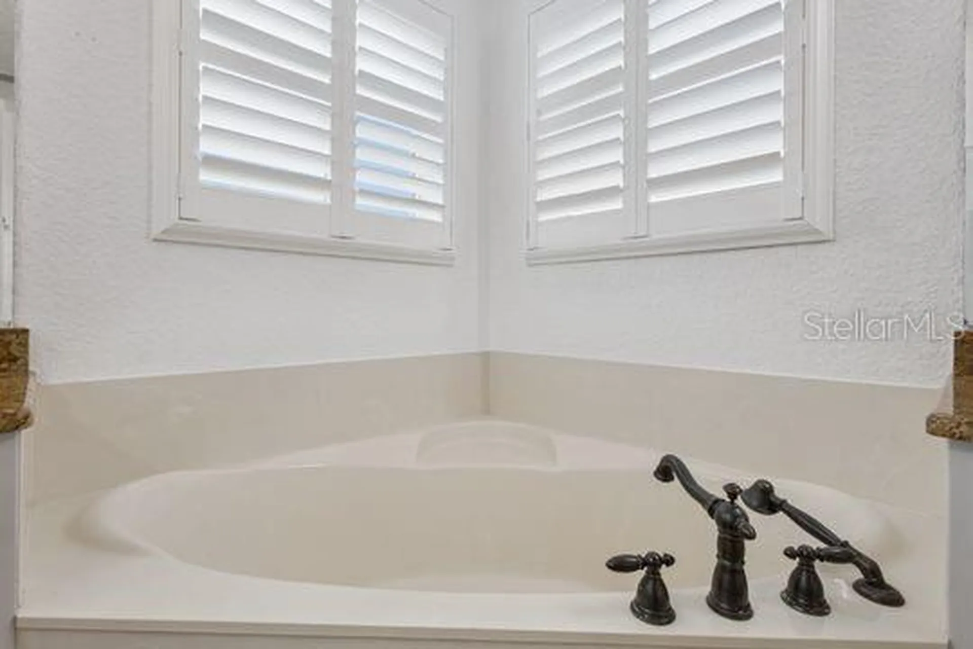 5107 NE 122nd Boulevard Oxford FL 34484