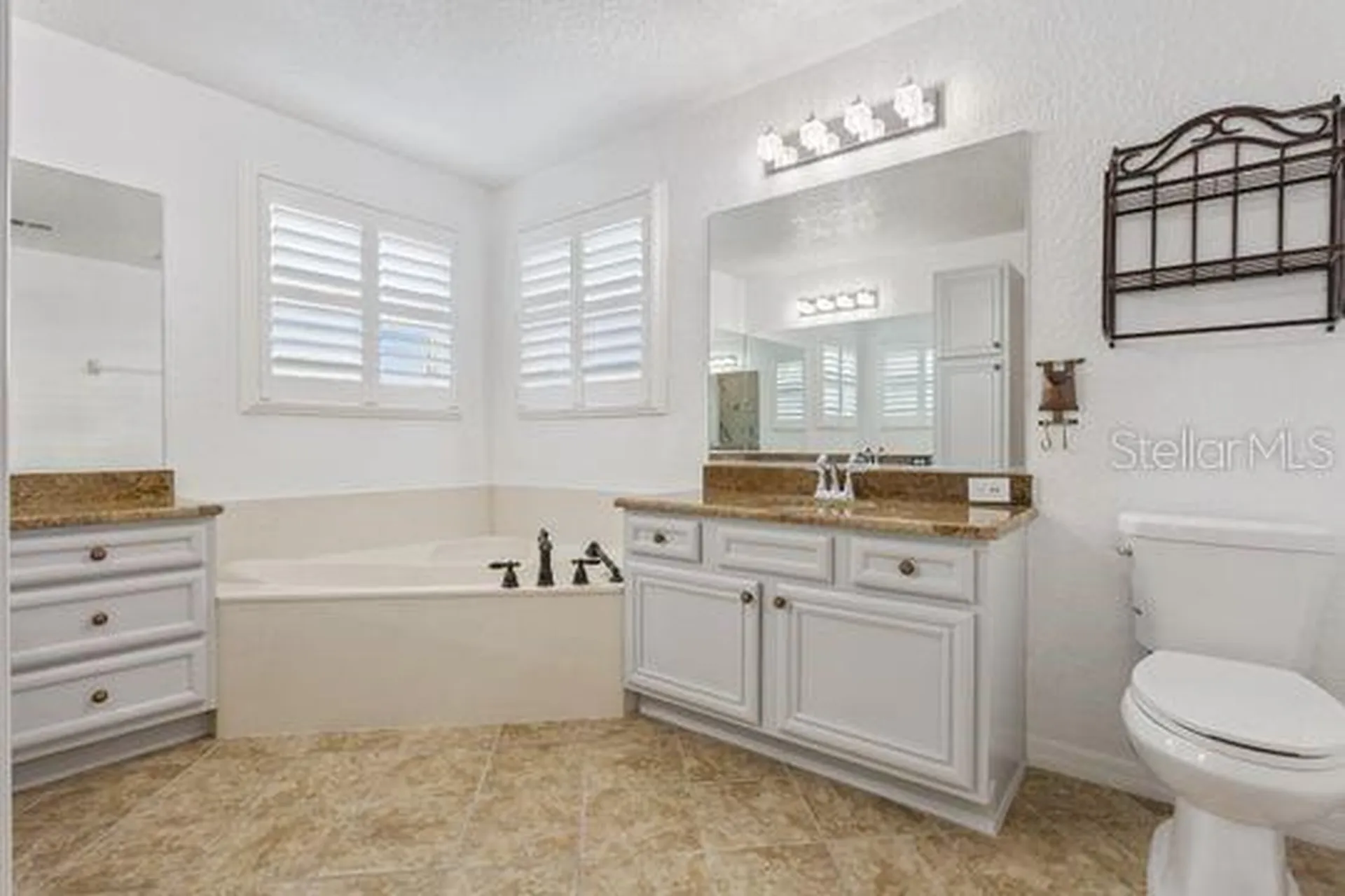 5107 NE 122nd Boulevard Oxford FL 34484