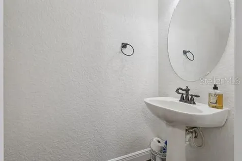 5107 NE 122nd Boulevard Oxford FL 34484