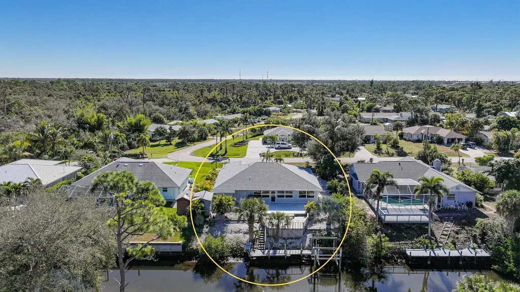 2136 Pennsylvania Avenue Englewood FL 34224