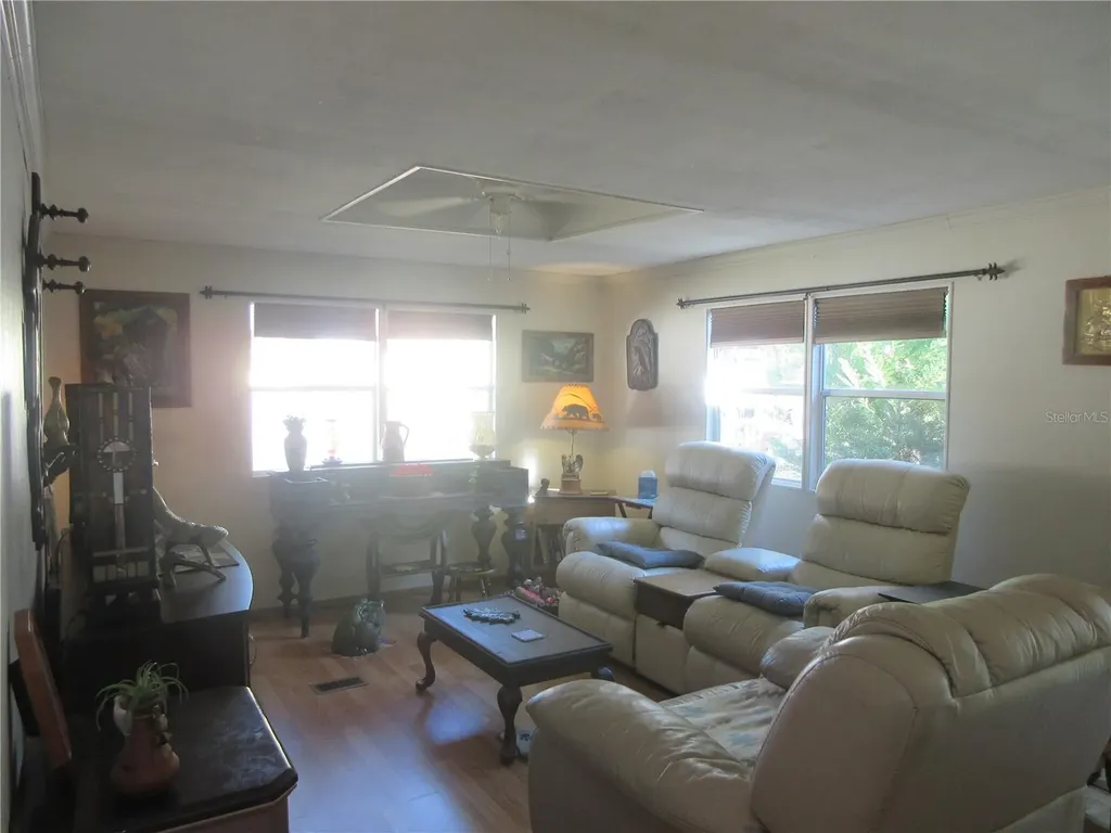 5888 SE 164th Avenue Ocklawaha FL 32179
