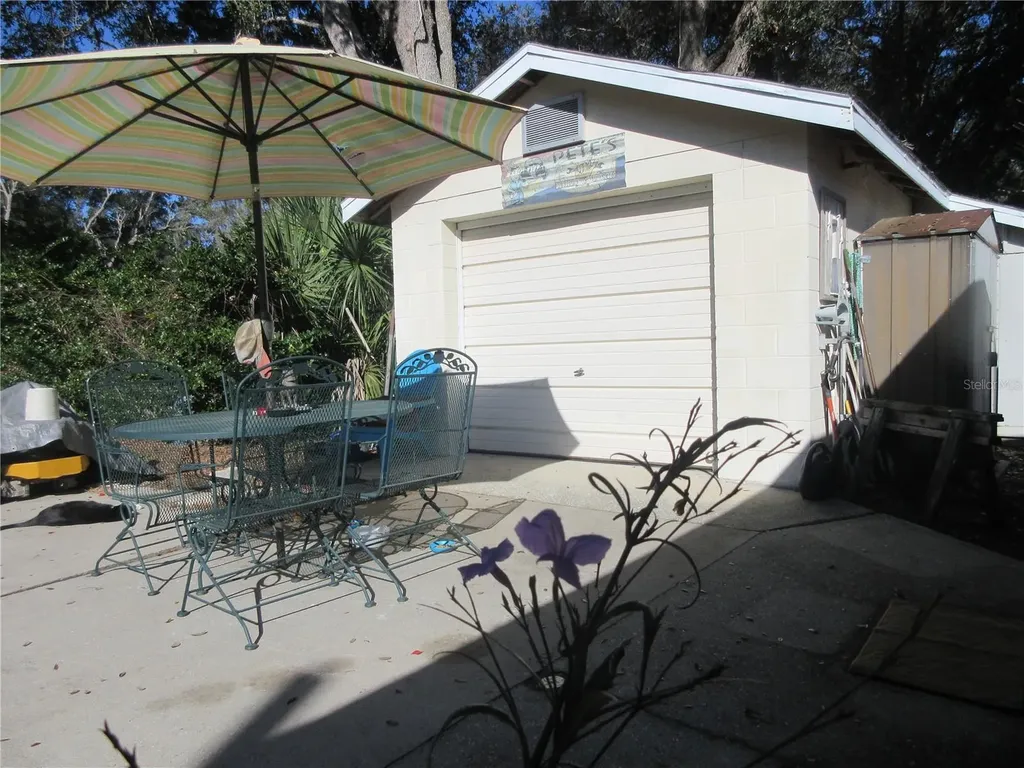 5888 SE 164th Avenue Ocklawaha FL 32179
