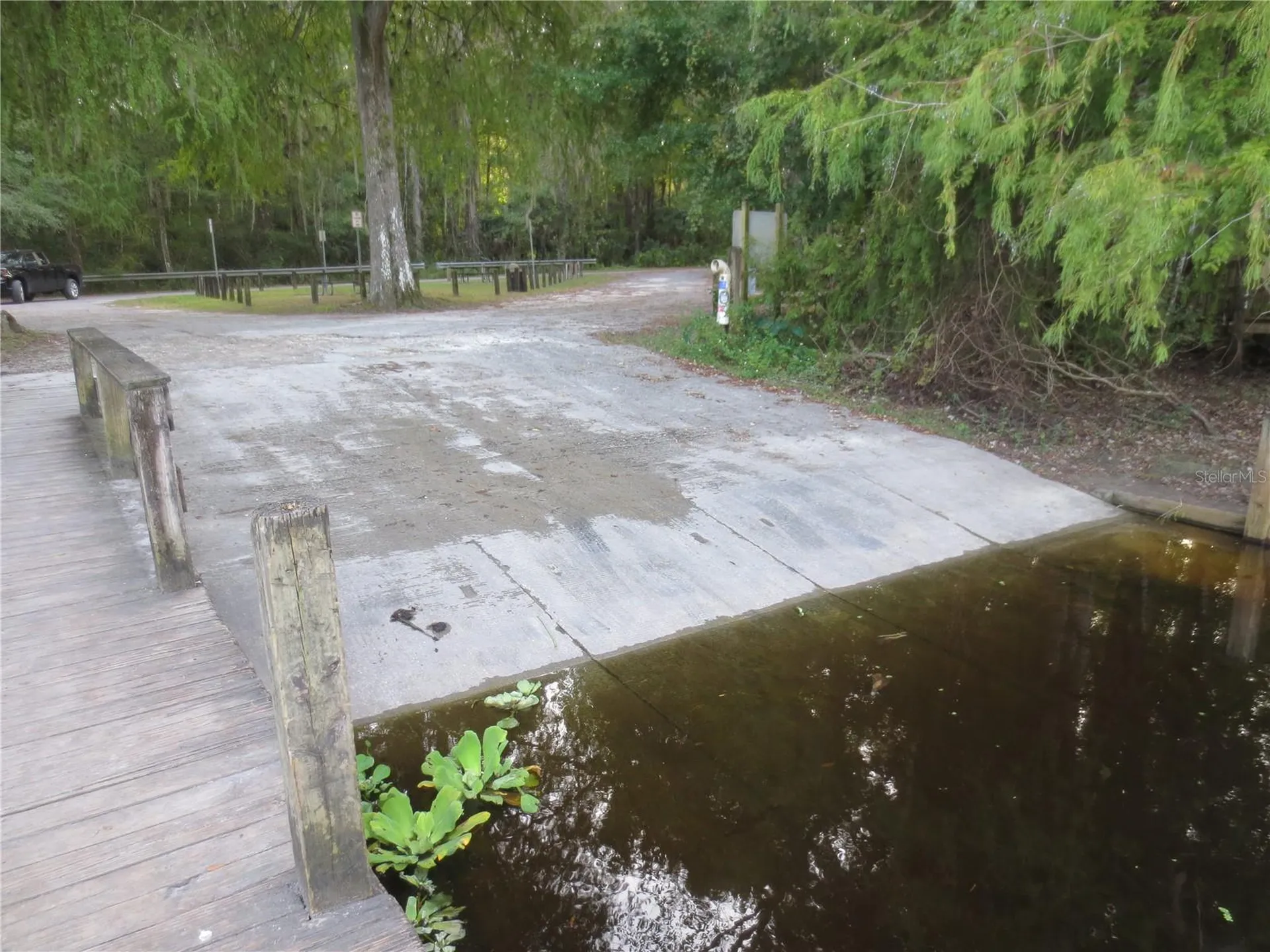 5888 SE 164th Avenue Ocklawaha FL 32179
