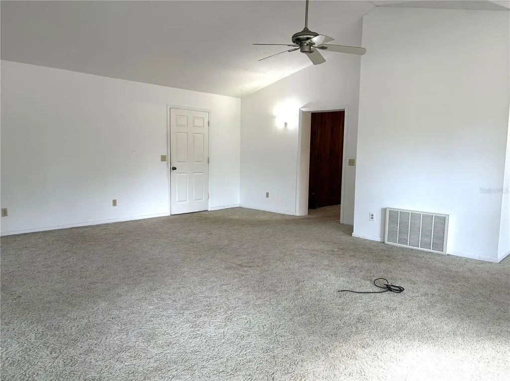 2272 SW Grandview Avenue Dunnellon FL 34431