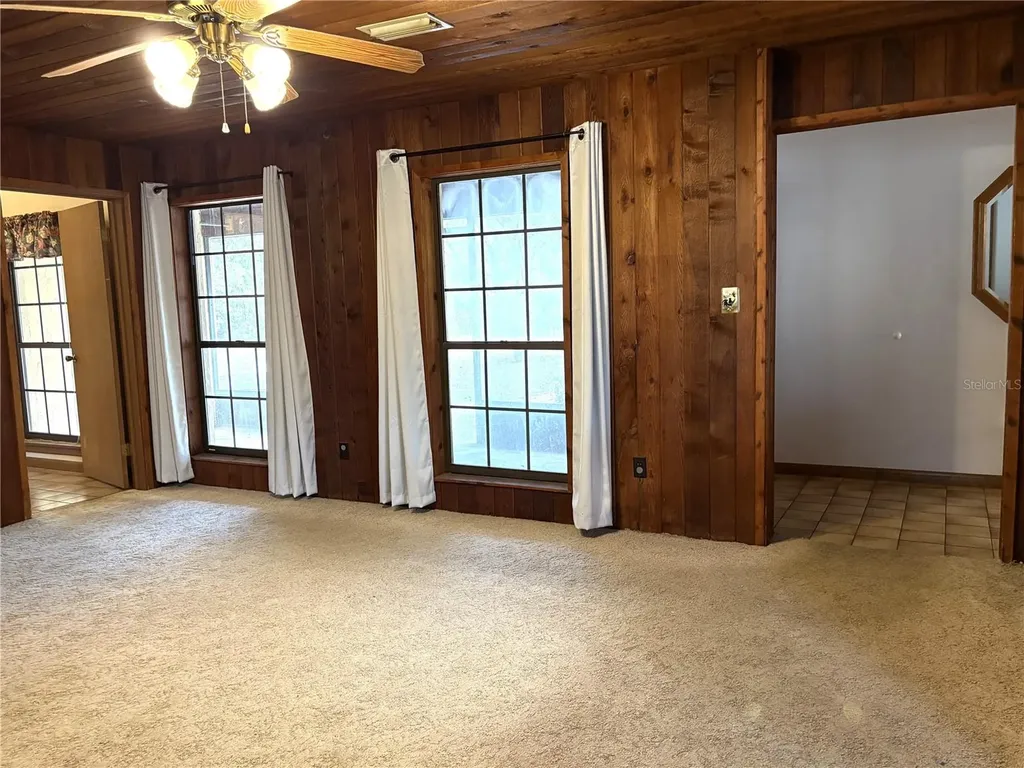 2272 SW Grandview Avenue Dunnellon FL 34431