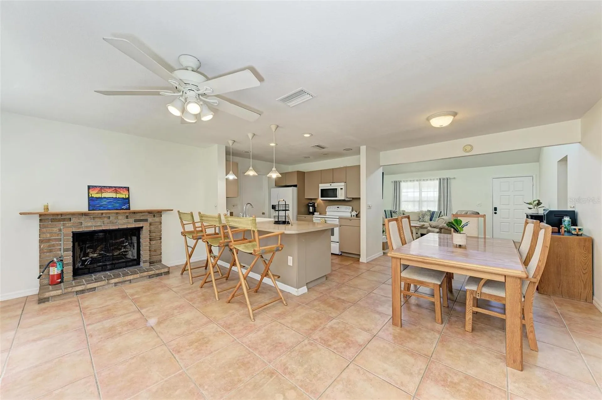 2660 Davis Boulevard Sarasota FL 34237