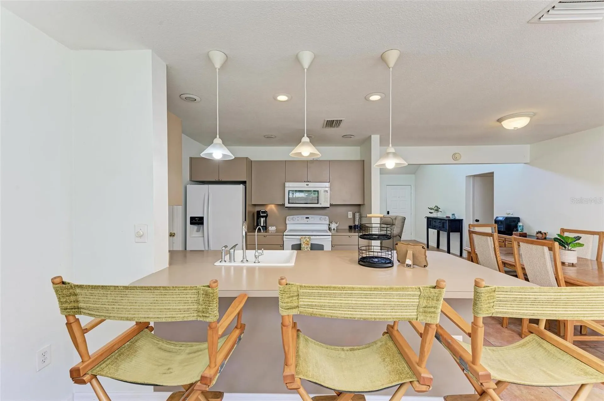 2660 Davis Boulevard Sarasota FL 34237