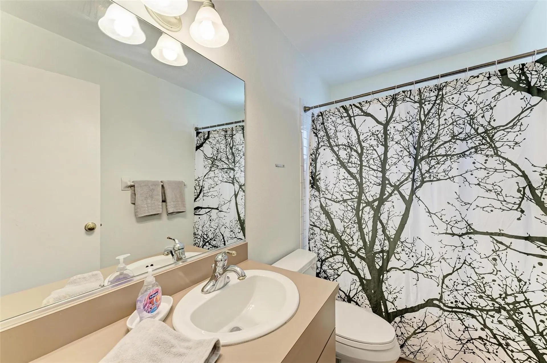 2660 Davis Boulevard Sarasota FL 34237