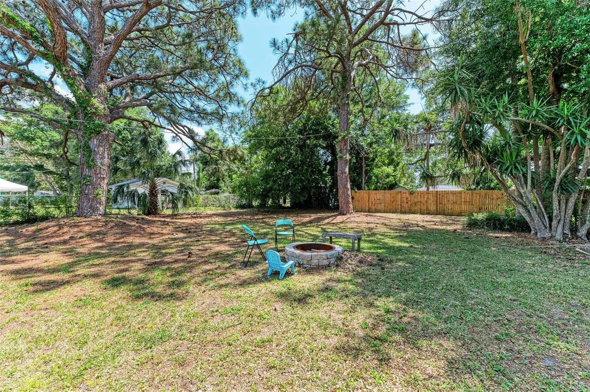 2660 Davis Boulevard Sarasota FL 34237