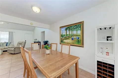 2660 Davis Boulevard Sarasota FL 34237