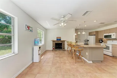 2660 Davis Boulevard Sarasota FL 34237