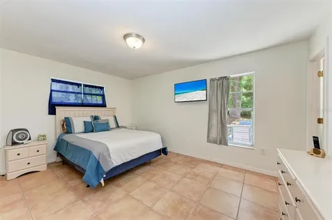 2660 Davis Boulevard Sarasota FL 34237
