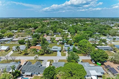 2660 Davis Boulevard Sarasota FL 34237