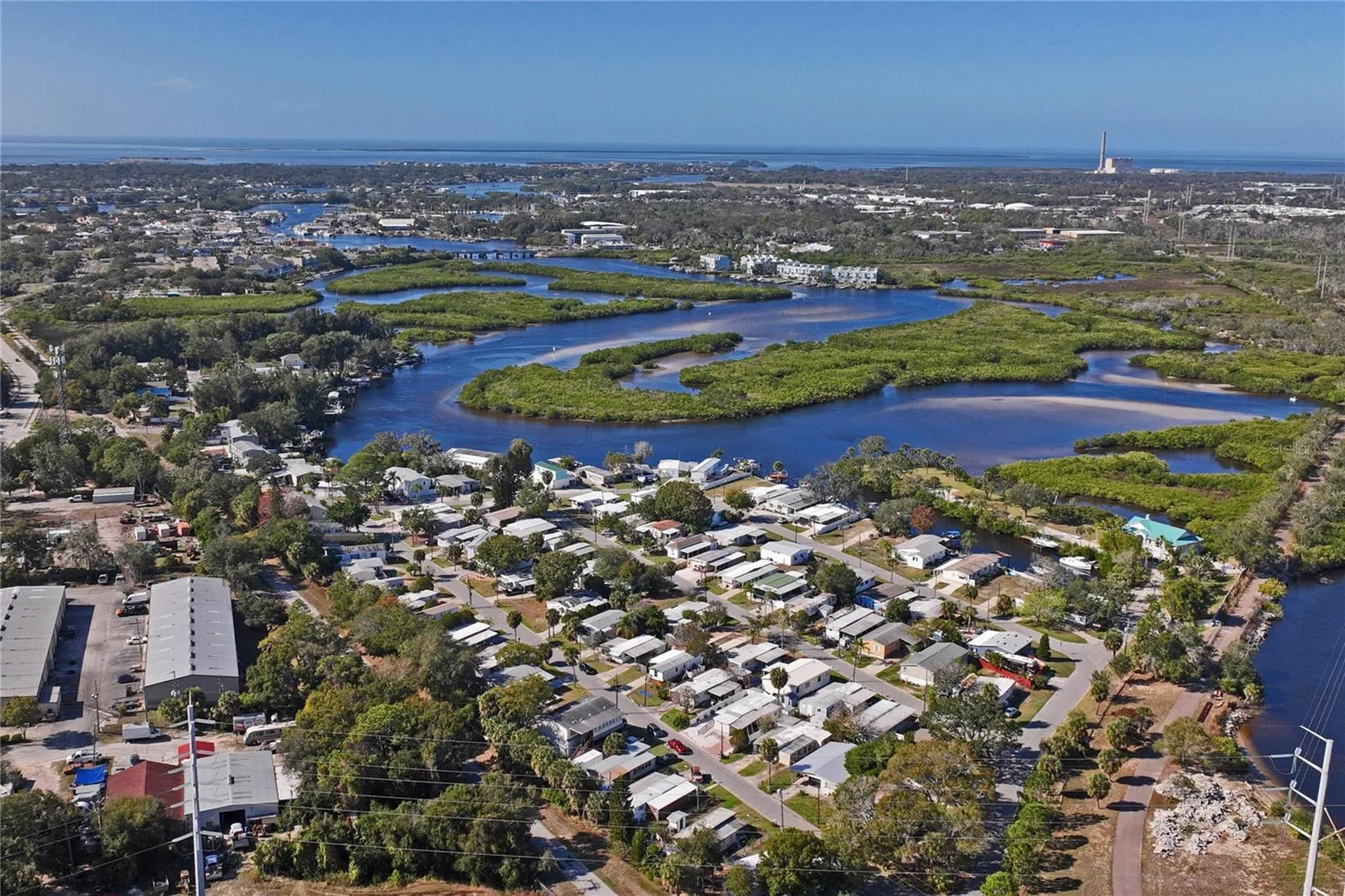736 Driftwood Lane Tarpon Springs FL 34689