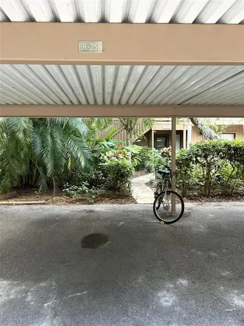 1617 Brookhouse Drive Sarasota FL 34231